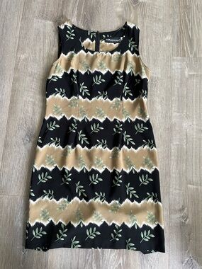 Sag Harbor Vintage 90s Black & Tan Floral Midi Shift Dress